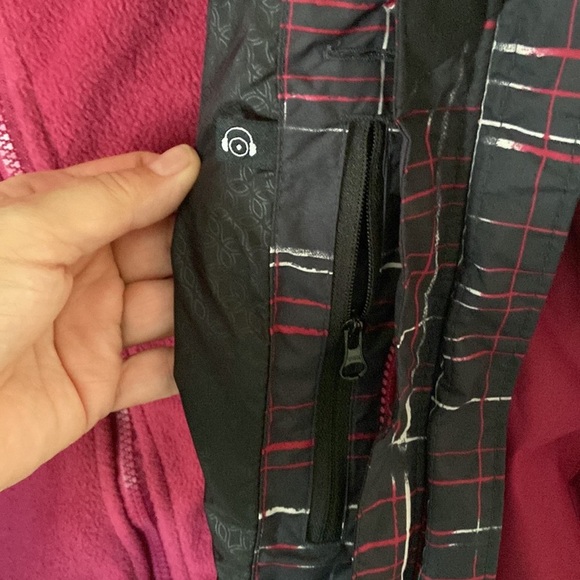 Columbia two in one waterproof Interchange jacket XL , in Red maroon B… - Picture 8 of 11